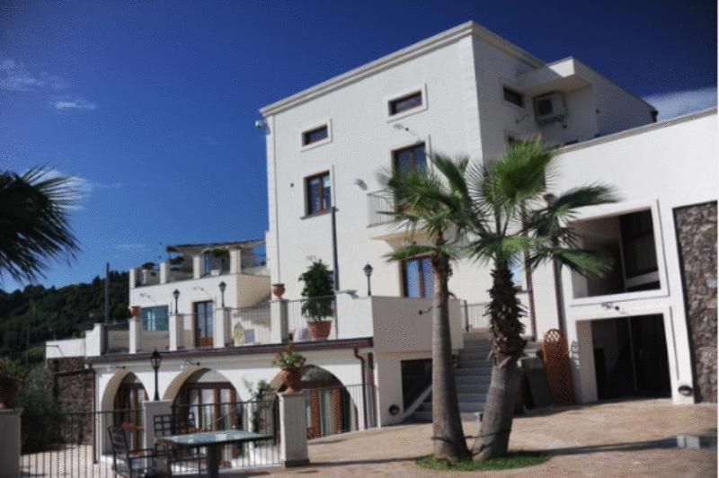 Tenuta Santa Tecla Ачиреале Екстер'єр фото